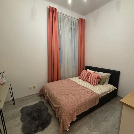 Vistula Riverside-Kazimierz Old Town Apartments คราคูฟ ภายนอก รูปภาพ